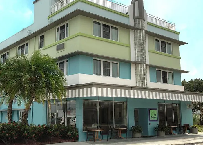 Palm Pavilion Clearwater Beach