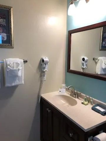 Hotel Palm Pavilion 2*