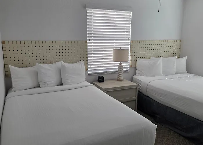 Palm Pavilion 2* Clearwater Beach